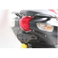 L/Plate Holder APR SR50 05-